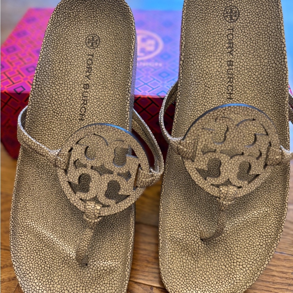 Tory Burch Women's Beige Sandals